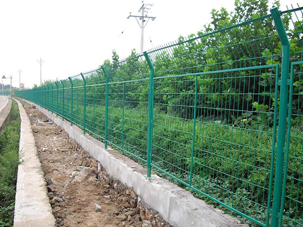 公路護欄圖片3